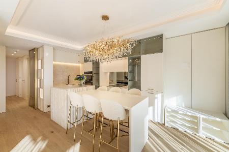 Beautiful renovated apartment near the beaches and the Casino